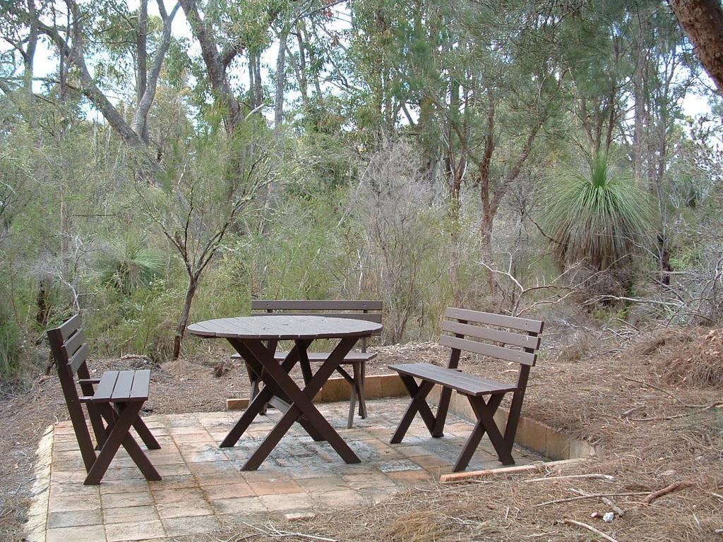 Yelverton Brook Conservation Sanctuary Metricup Екстер'єр фото